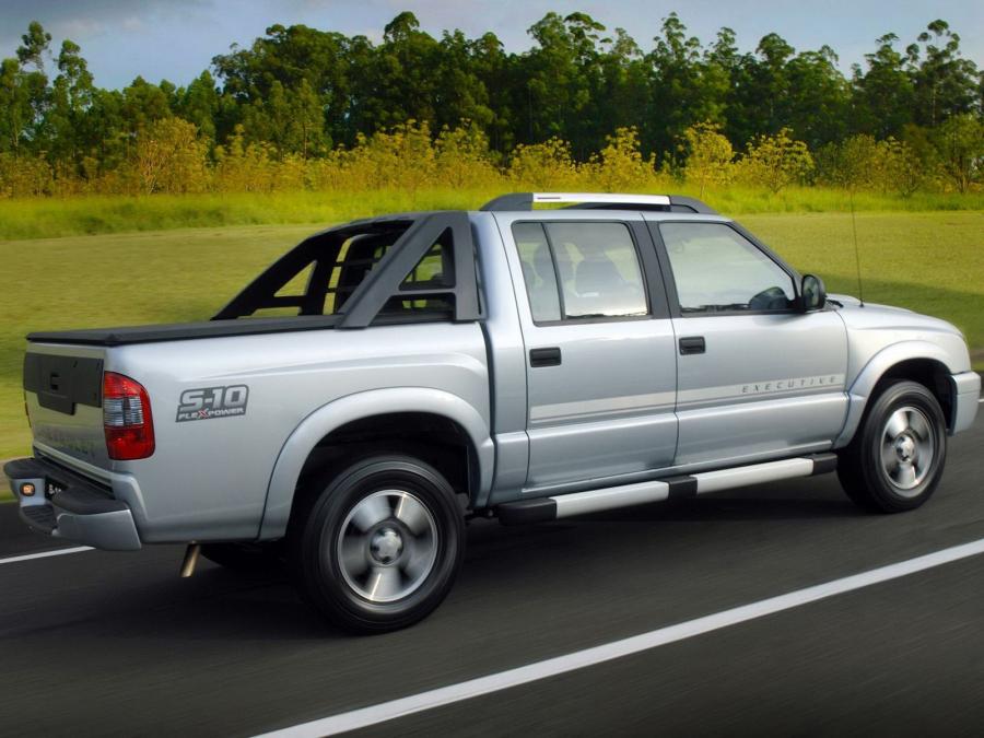  Chevrolet S-10 Crew Cab 2008 года  (BR) (фото 4 из 30)
